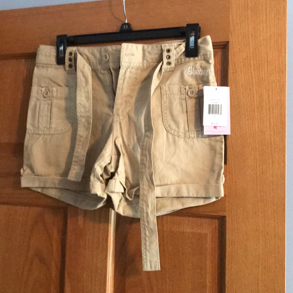 Sketchers Girls shorts